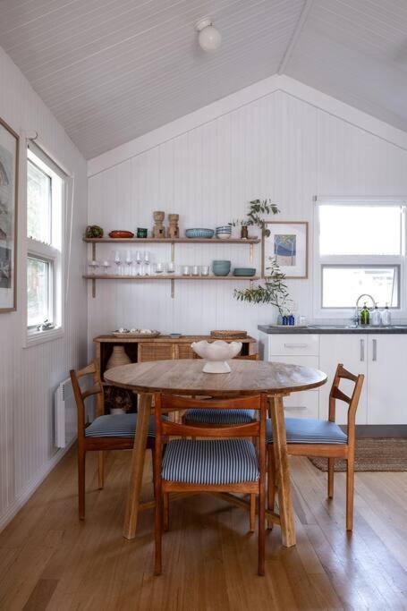 Bruny Boathouse Bed & Breakfast Alonnah Dış mekan fotoğraf