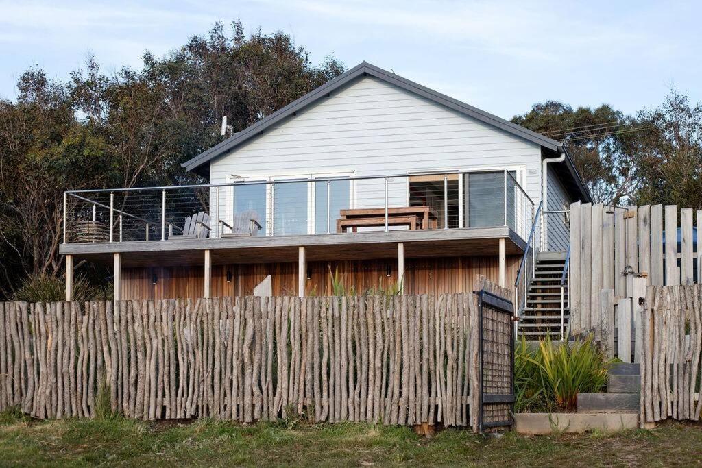 Bruny Boathouse Bed & Breakfast Alonnah Dış mekan fotoğraf